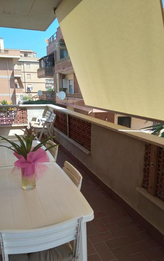 Tula 4 - Appartamento Vista Mare Passoscuro Exterior foto